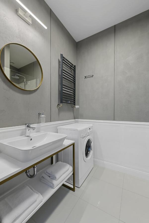 Aparthotel Krzywa Kamienica 3*