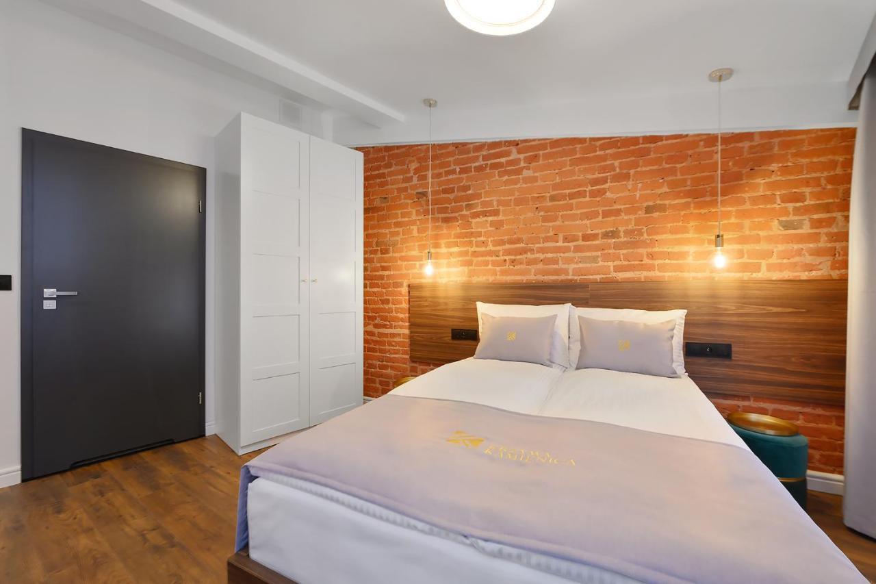 Aparthotel Krzywa Kamienica